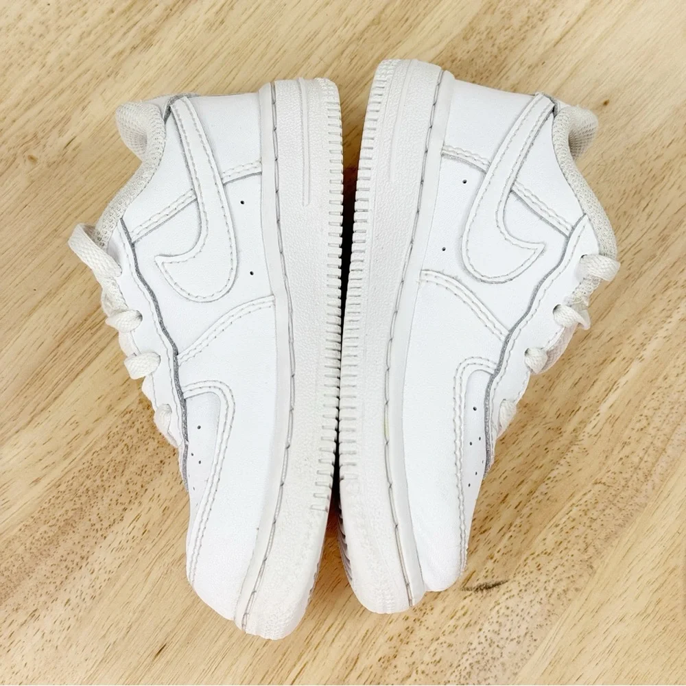 Nike ToddlerAir Force 1 Low LE‎ Triple White Sneakers Toddlers 8 DH2926-111
